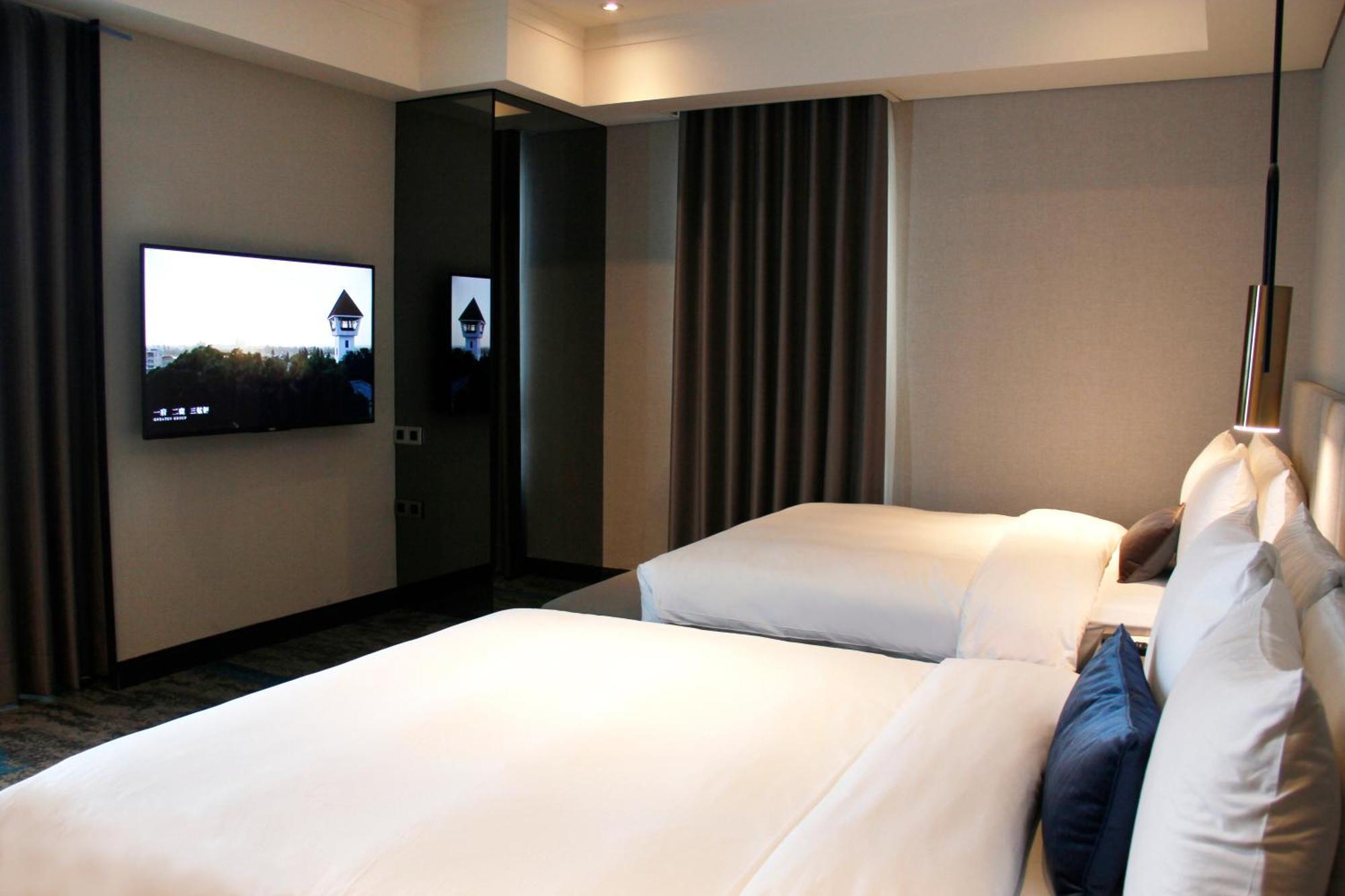 Queena Plaza Hotel Tainan Eksteriør bilde