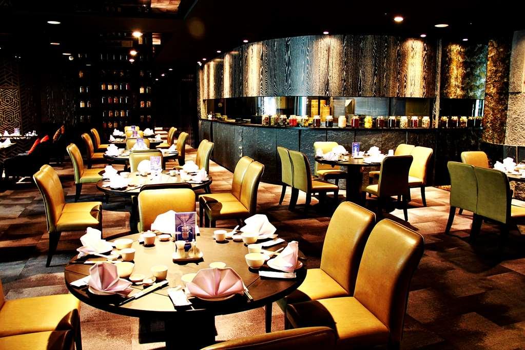 Queena Plaza Hotel Tainan Restaurant bilde